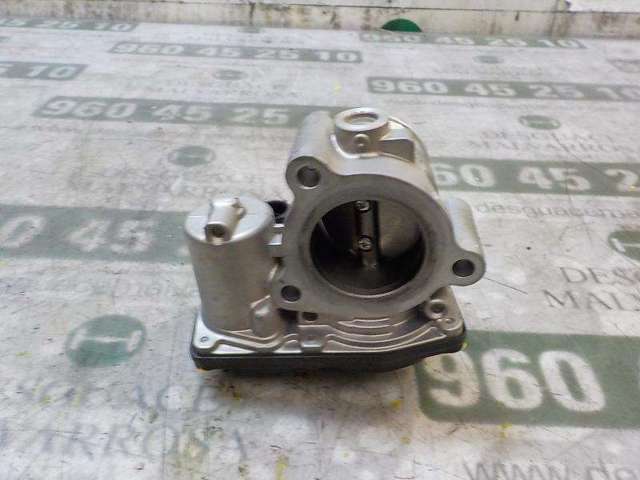 2168321 FORD Cuerpo de mariposa comprar Madrid