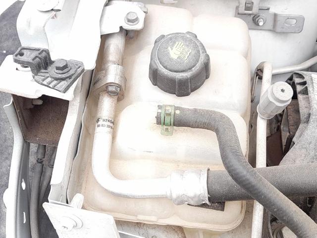 Comprar Depósito de expansión del sistema de refrigeración Renault Scenic IV R9 a bajo precio