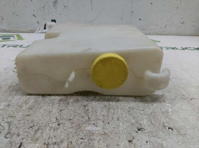 Botella de refrigeración Nissan Terrano 2 R20