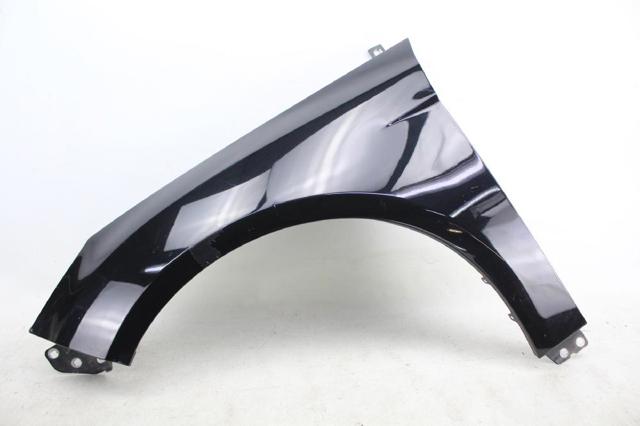 Aleta delantera izquierda para Ford Focus III (CB8)