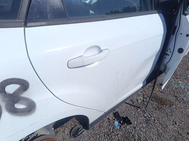FORD 2172759 Puerta trasera derecha  en stock Salamanca