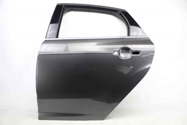 Venta de Puerta trasera izquierda para Ford Focus III segunda mano