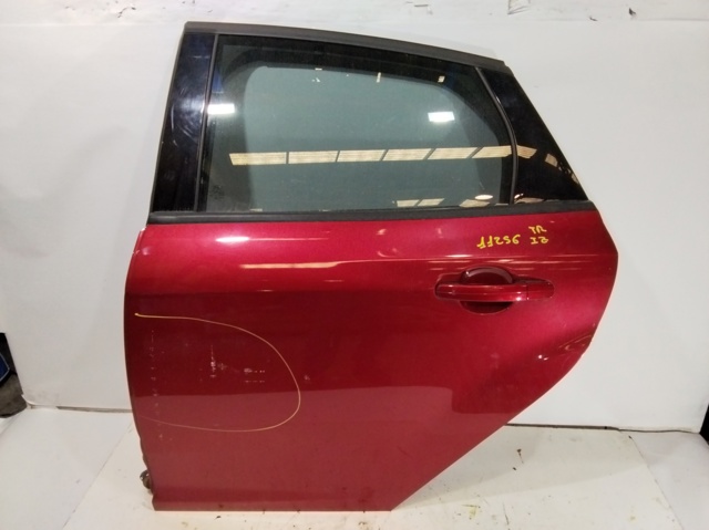 FORD 2172760 Puerta trasera izquierda  comprar en Ponferrada