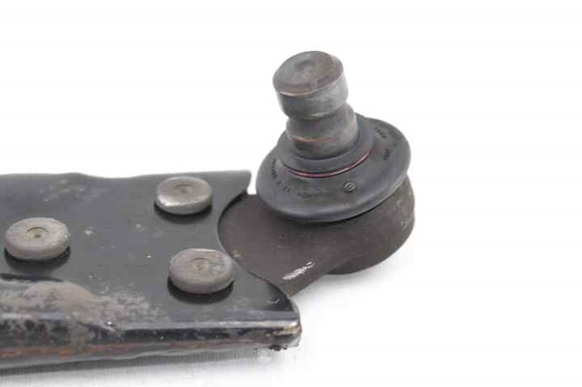 2172992 FORD Brazo inferior derecho de la suspensión delantera  disponible Vigo