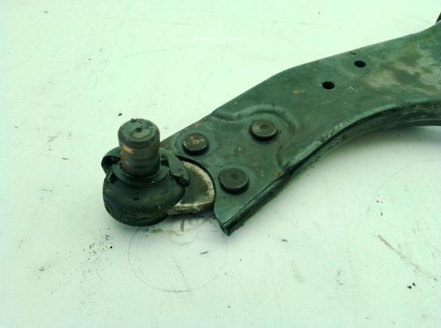 2173541 FORD Brazo inferior izquierdo de la suspensión delantera comprar Bilbao