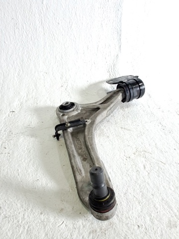 2180769 FORD Brazo inferior izquierdo de la suspensión delantera  disponible Alicante