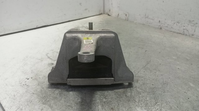 21810G2000 Soporte de motor derecho  disponible Burgos