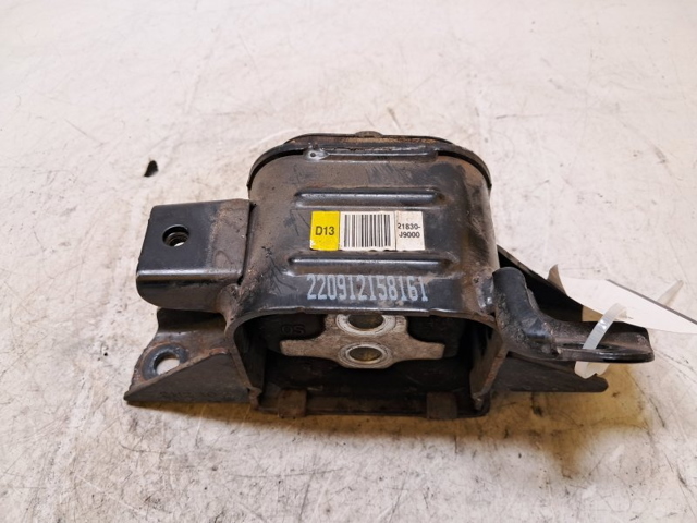 Soporte de caja de cambios Hyundai KONA  (OS)
