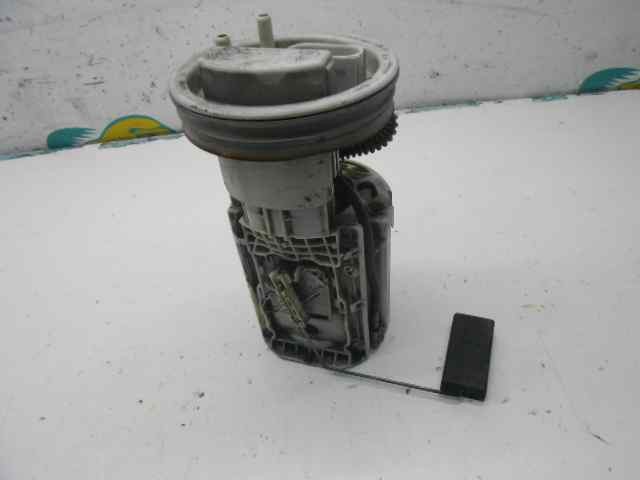 220212007002 VAG Bomba de gasolina  en stock Córdoba