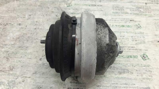 2202401817 Soporte de motor derecho  en stock Granada