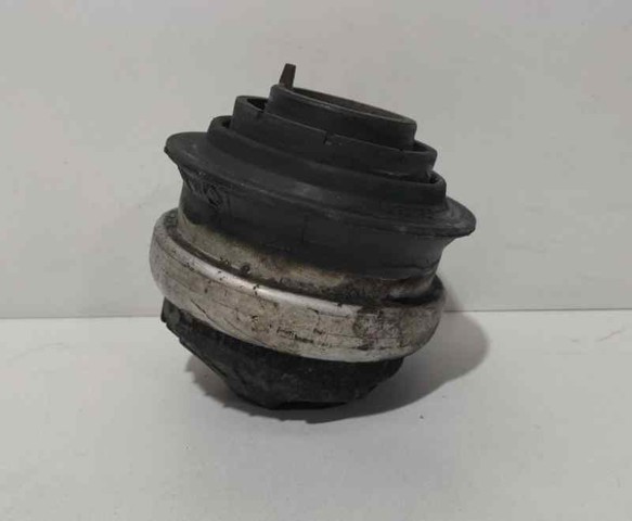 Soporte de motor derecho 2202401817 MERCEDES