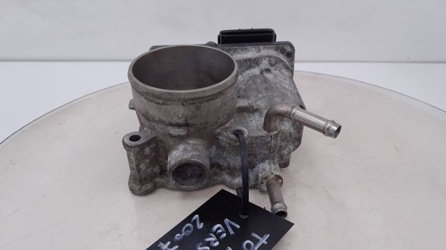 220300D011 TOYOTA Cuerpo de aceleración completo  disponible Alicante