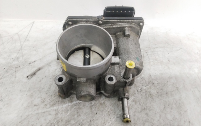 2203037060 TOYOTA Cuerpo de aceleración completo  disponible Alicante