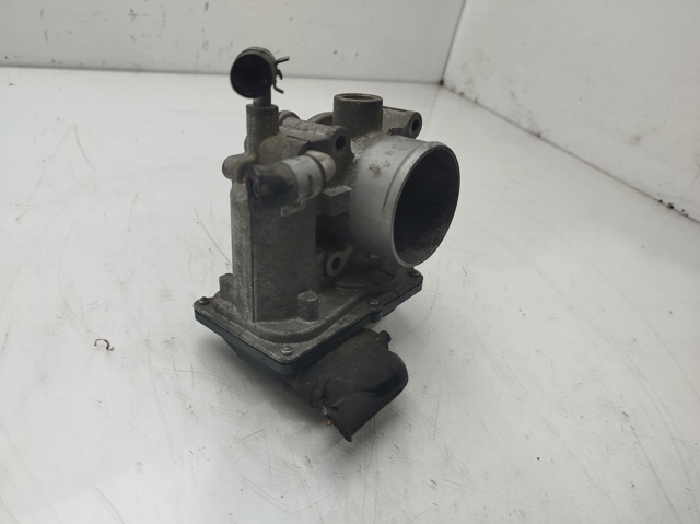 2203047010 TOYOTA Cuerpo de mariposa  en stock Gandía