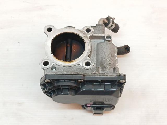 2203047010 TOYOTA Cuerpo de aceleración completo  disponible Ourense