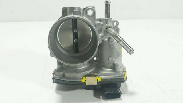 Comprar Cuerpo de aceleración completo Toyota Yaris  P21 a bajo precio
