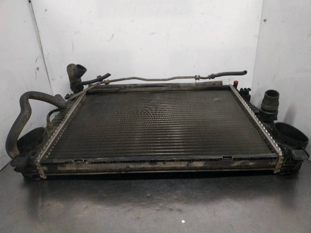 Radiador de água 2205002403 MERCEDES