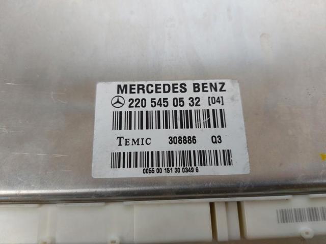 MERCEDES 2205450532 Módulo de suspensión neumática  en stock Terrassa