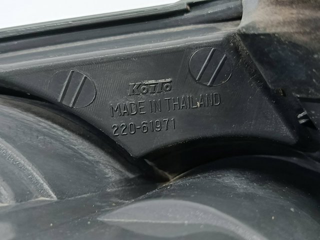 22061971 MAZDA Piloto trasero exterior derecho  comprar en Oviedo