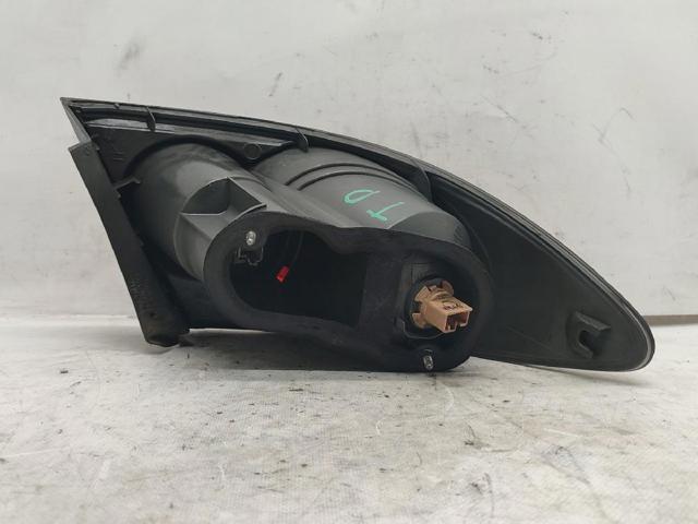 22061971 MAZDA Piloto trasero exterior derecho comprar Bilbao