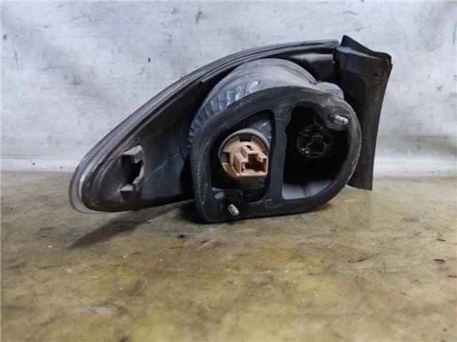 22061974 Piloto trasero exterior izquierdo  comprar en Zaragoza
