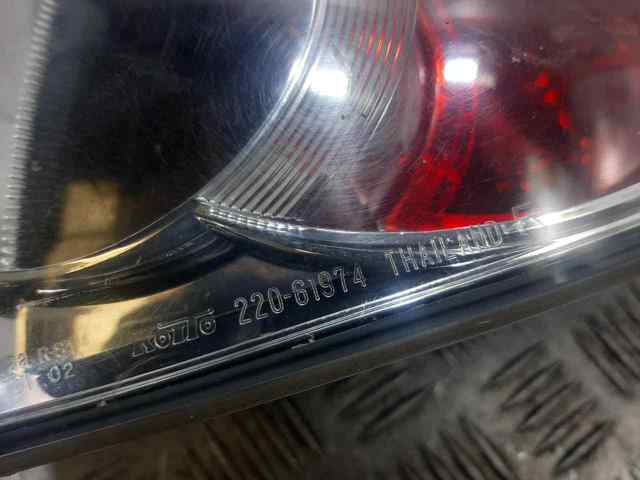 22061974 Piloto trasero exterior izquierdo  disponible Utrera