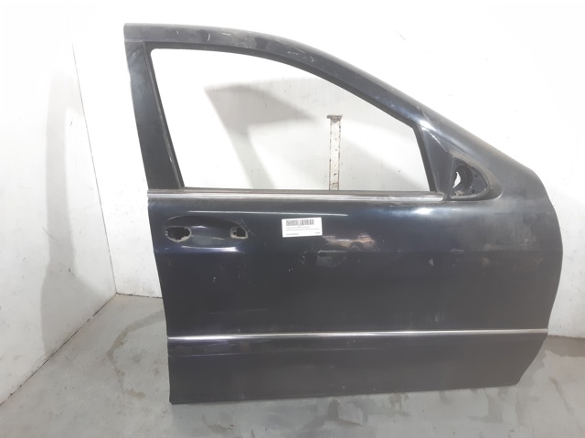 Puerta delantera derecha 220720020528 Mercedes