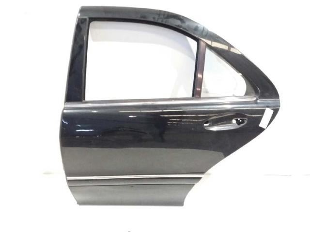 220730010528 Mercedes