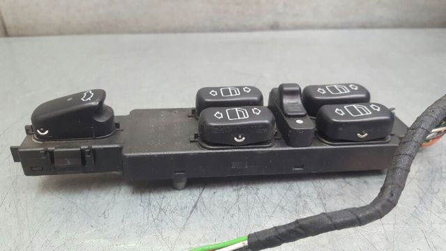 2208201010 Interruptor de elevalunas delantera izquierda comprar Girona