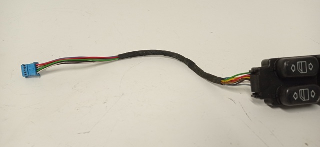 2208201010 MERCEDES Unidad de control de elevalunas delantera izquierda  comprar en Lleida