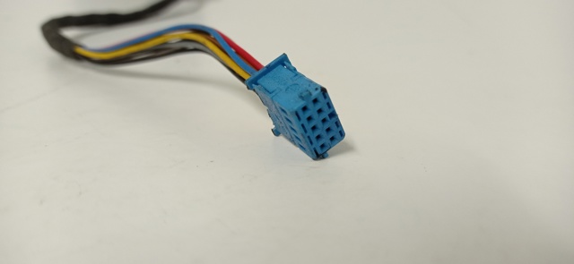 2208201010 Unidad de control de elevalunas delantera izquierda  disponible Utrera