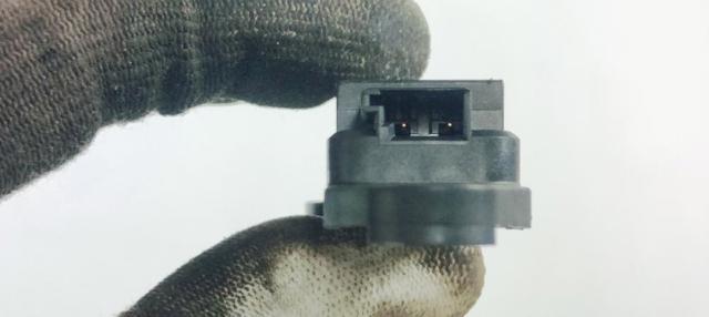 2208204426 MERCEDES Sensor de airbag delantero  en stock Huelva
