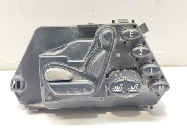 2208219851 Mercedes