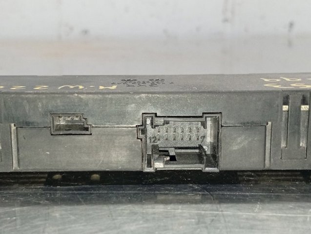 MERCEDES 2208300085 Unidad de control aire acondicionado  en stock Valencia