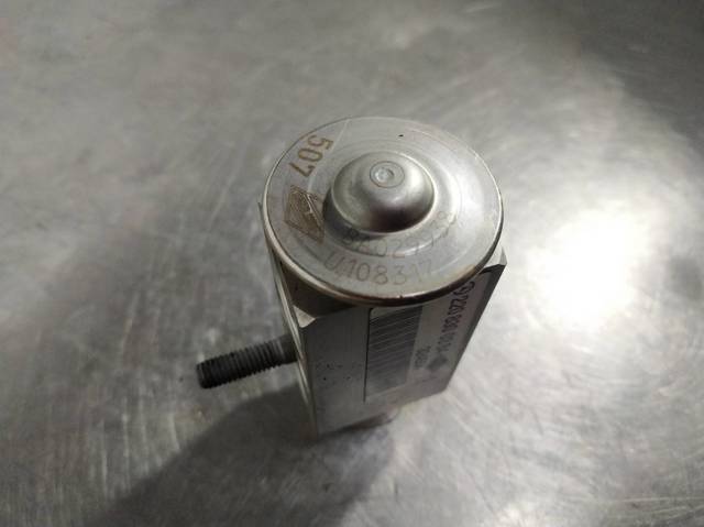 MERCEDES 2208300384 Válvula TRV del aire acondicionado comprar Pamplona