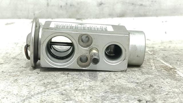 MERCEDES 2208300384 Válvula TRV del aire acondicionado comprar Pamplona