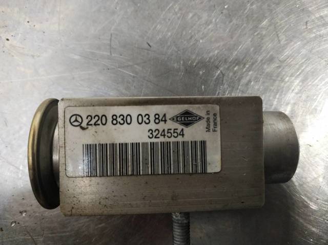 MERCEDES 2208300384 Válvula TRV del aire acondicionado  comprar en Ponferrada