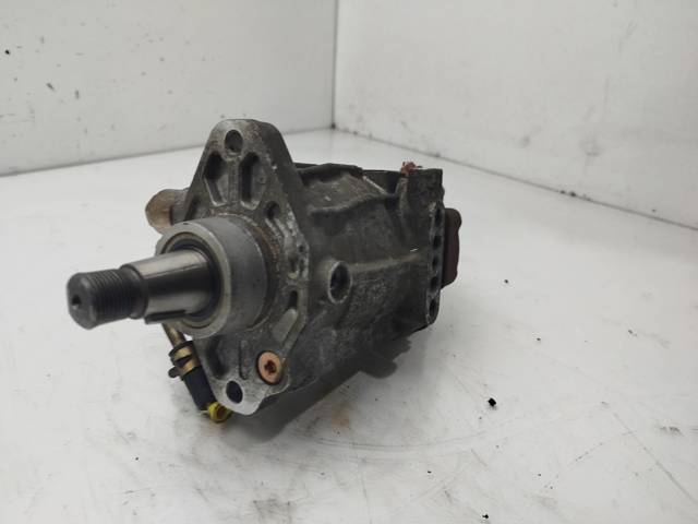 Comprar Bomba de alta presión de combustible Toyota Avensis LCM a bajo precio