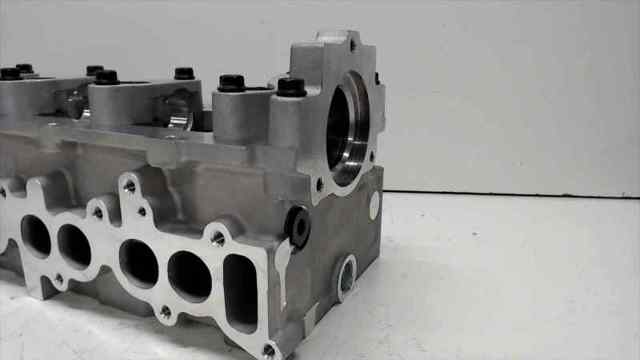 Culata de motor 2210027800 HYUNDAI