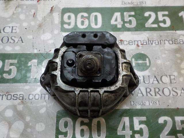 22116768799 Soporte izquierdo del motor  en stock Sabadell