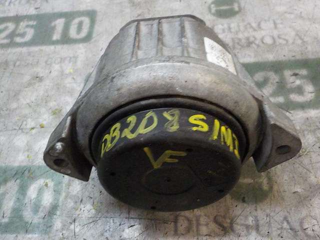 22116768799 Soporte izquierdo del motor  disponible Málaga