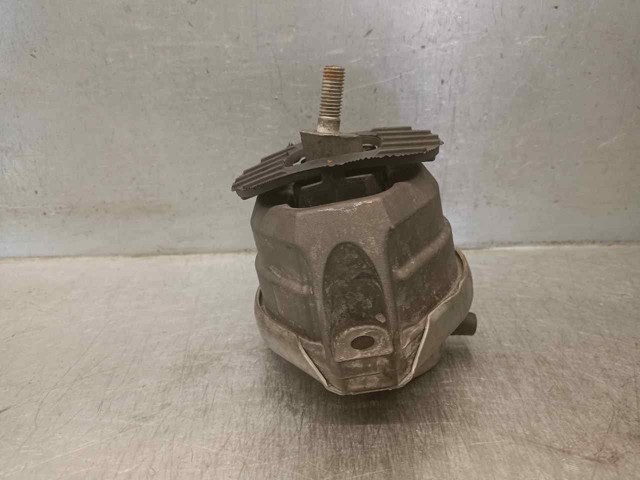 Soporte de motor derecho 22116769874 BMW