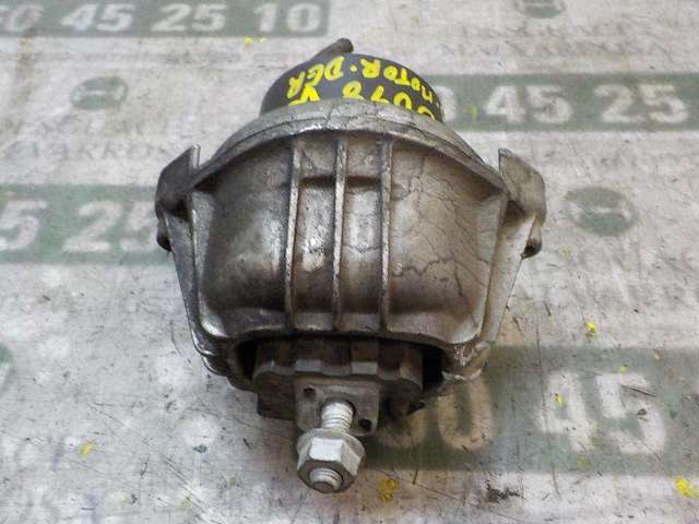 Soporte elástico, suspensión del motor, Izquierda / Derecha 22116773742 BMW