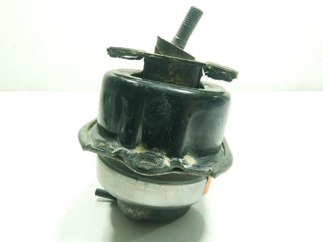 22116857519 BMW