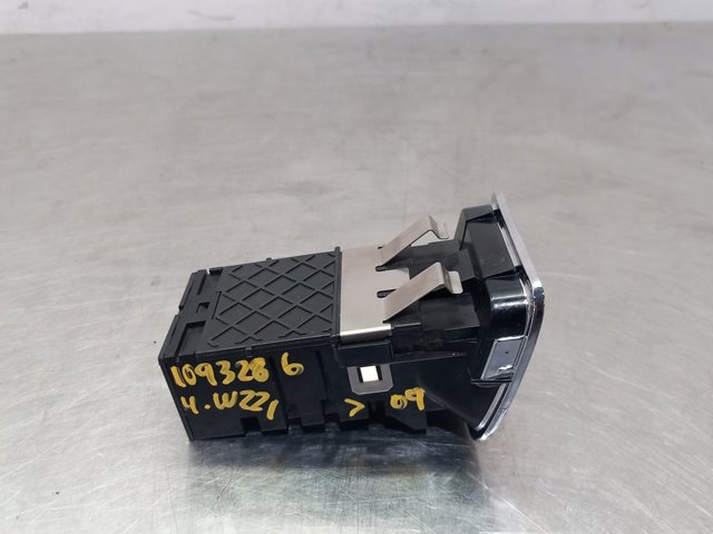 MERCEDES 2215401445 Palanca de liberación del freno de mano  disponible Valladolid
