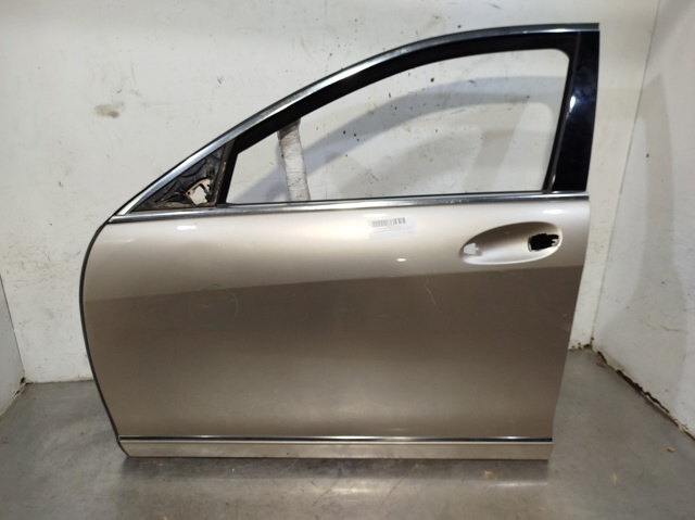 221720010528 Mercedes