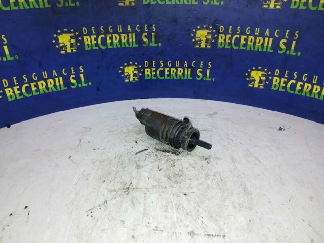 Bomba de limpiaparabrisas delantera 2218690121 MERCEDES