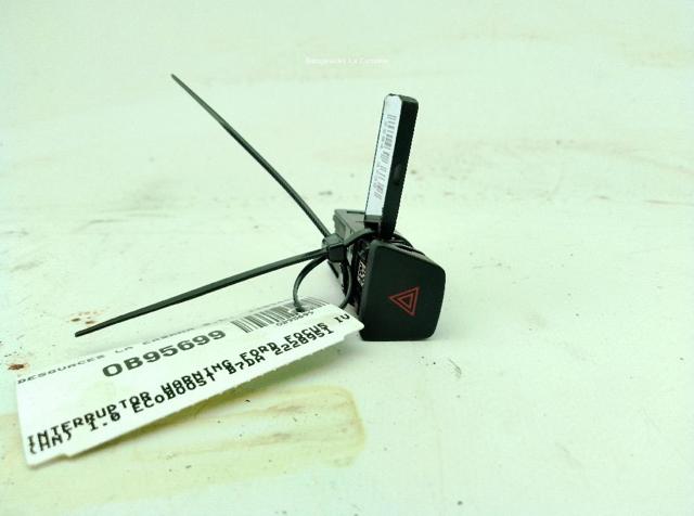 Boton de luz de emergencía para Ford Kuga DFK