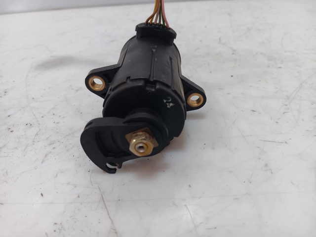 2245690 BMW