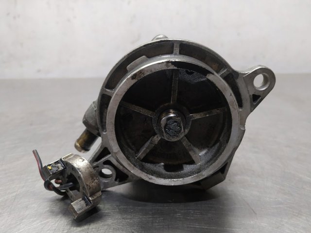 2246126 BMW